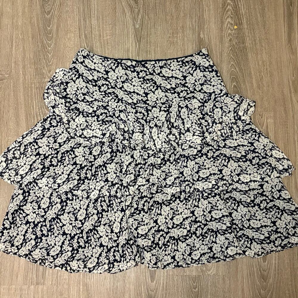 Lauren Ralph Lauren Silk Floral Tiered Skirt Petite 8P Blue White Ruffle A-Line - Picture 6 of 7